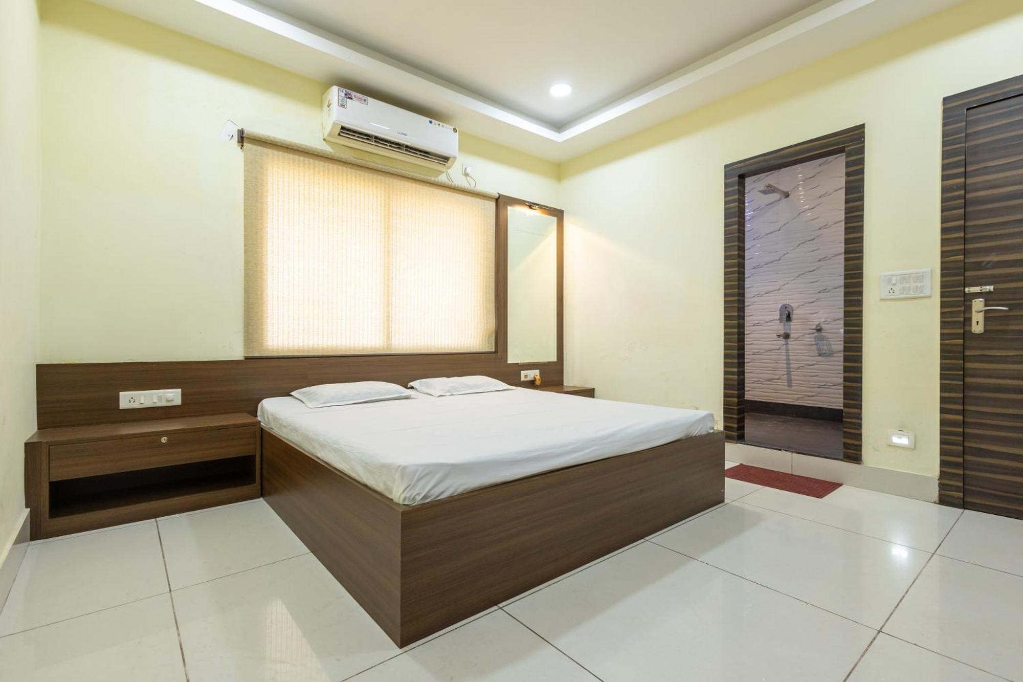 Maryada Maitri Resort -100 Rooms & 3 Banquets 西里古里 外观 照片